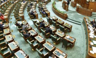 Impozitarea pensiilor speciale, votată de Camera Deputaţilor