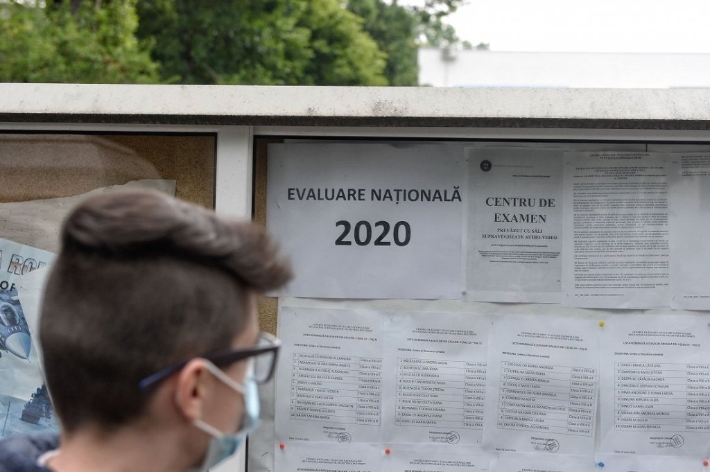 Evaluarea Naţională: Absolvenţii de clasa a VIII-a aparţinând minorităţilor naţionale susţin proba la limba maternă