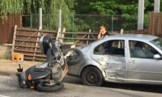 Accident în Luna de Sus. Un motociclist a ajuns la spital