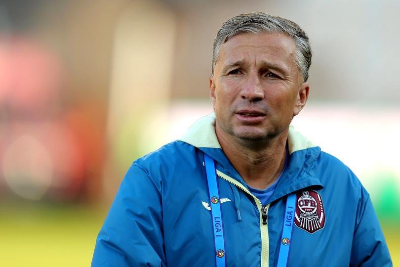 Câți bani câștigă Dan Petrescu la Cluj