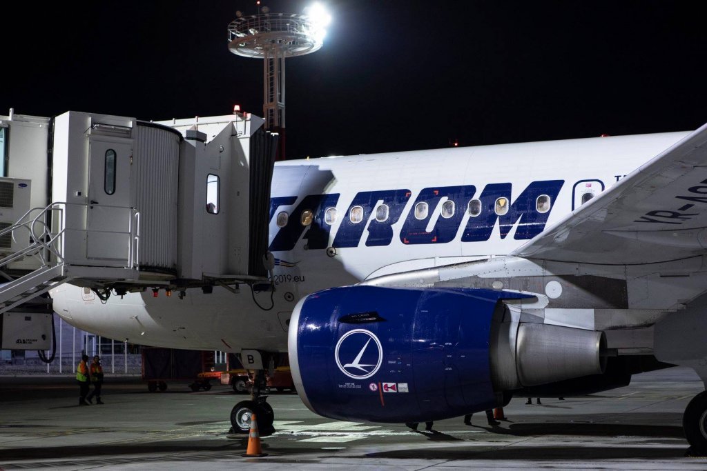 Concedieri în masă la TAROM. Pleacă 374 de oameni