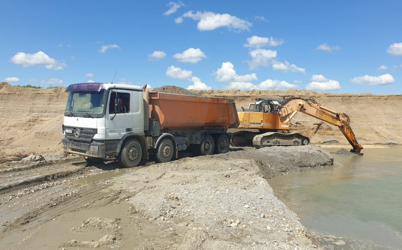 Balastiere din zona Cluj, amendate pentru exploatare ilegală. Se fac dosare penale