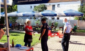 Petrecăreții din Tarnița s-au trezit cu poliția lângă ei