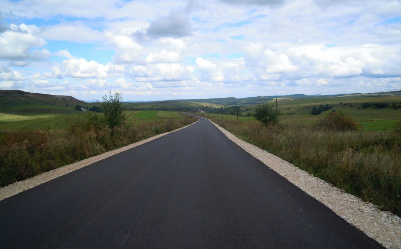 26 de drumuri din Cluj, modernizate