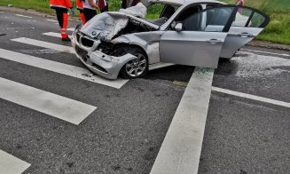 Cluj: Trei persoane rănite într-un accident în Vâlcele