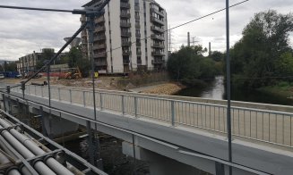 Drobul de sare urcă preţul la Podul Porţelanului