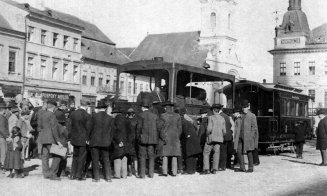 Piaţa Unirii, când prima line de tramvai ajungea de la gară până în centru