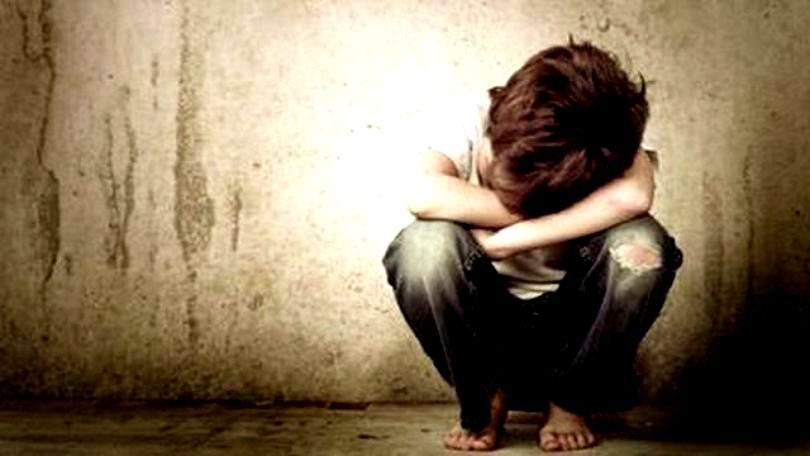 Guvernul contestă la CCR legea care înăsprește pedepsele pentru pedofili și violatori