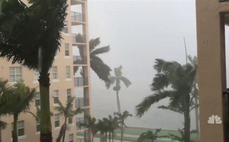 Stare de urgenţă în sud-estul SUA. Uraganul Isaias a lovit Florida, Carolina de Nord şi Carolina de Sud