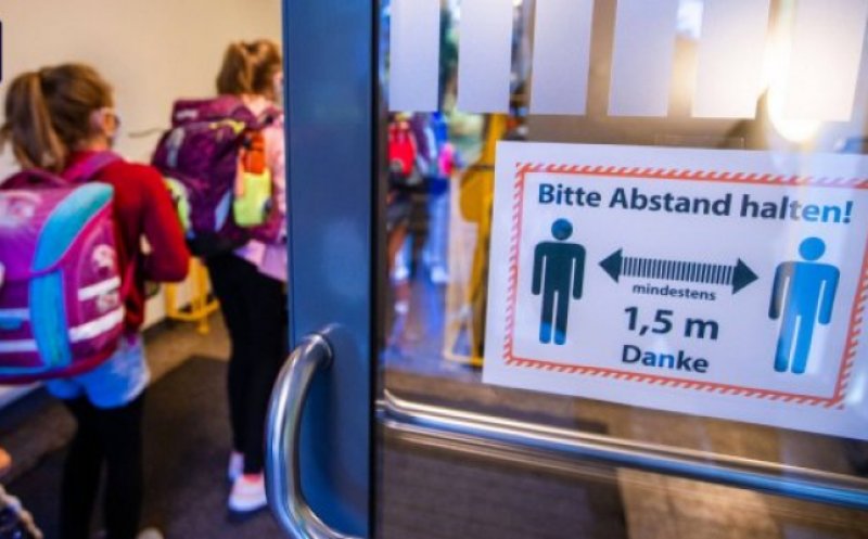 Şcoli închise, la doar câteva zile de la începerea anului şcolar. Au apărut cazuri de COVID-19