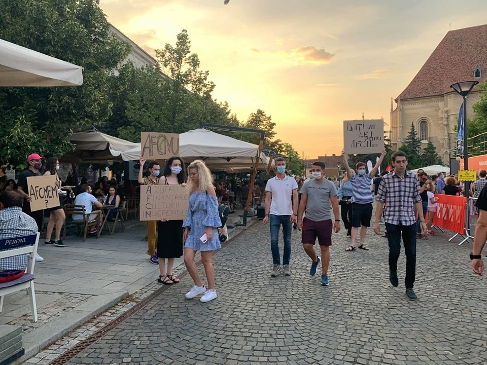 Protest al actorilor independenţi, înainte de Gala TIFF. Tudor Giurgiu, către ministrul Culturii: "Trebuie ajutaţi"