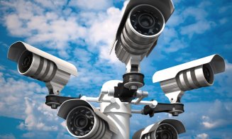 Liber la stâlpii "Big Brother". În ce condiţii pot folosi primăriile imaginile
