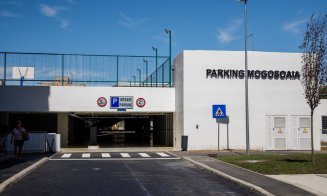 Încă un parking finalizat la Cluj. Mănăşturenii se pot bucura de o terasă verde, teren de sport și spațiu de joacă pe Mogoşoaia