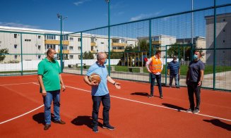 Încă un parking finalizat la Cluj. Mănăşturenii se pot bucura de o terasă verde, teren de sport și spațiu de joacă pe Mogoşoaia