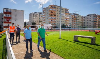 Încă un parking finalizat la Cluj. Mănăşturenii se pot bucura de o terasă verde, teren de sport și spațiu de joacă pe Mogoşoaia