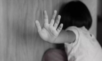 Cum a fost „cumpărată” o fată de 14 ani de un om de afaceri din Cluj. A fost abuzată sexual timp de 1 an