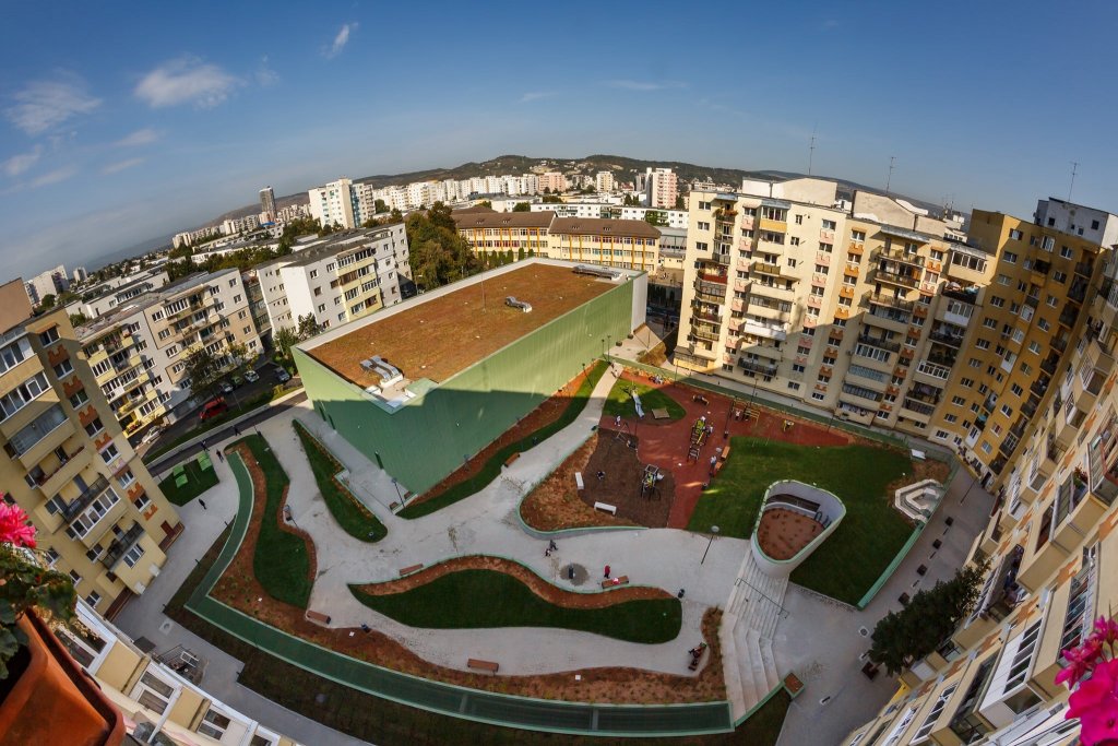 Urmează distribuirea abonamentelor pentru Parkingul Primăverii 8