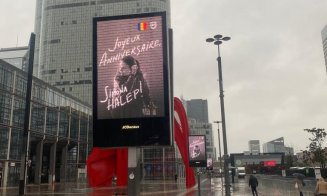 Dedicație în sute de exemplare de la Cluj pentru Halep, pe străzile Parisului. A fost cu noroc