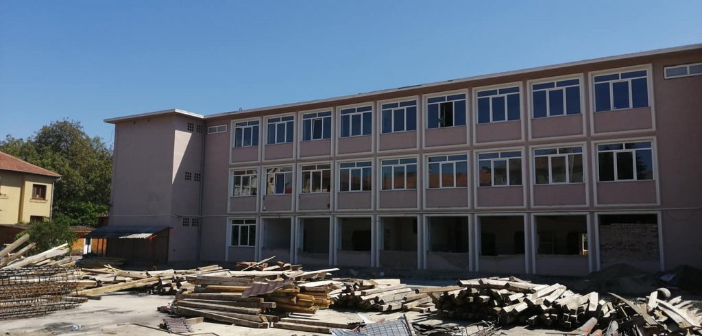 Fabrica Terapia va finanța pregătirea elevilor în sistem dual la Cluj