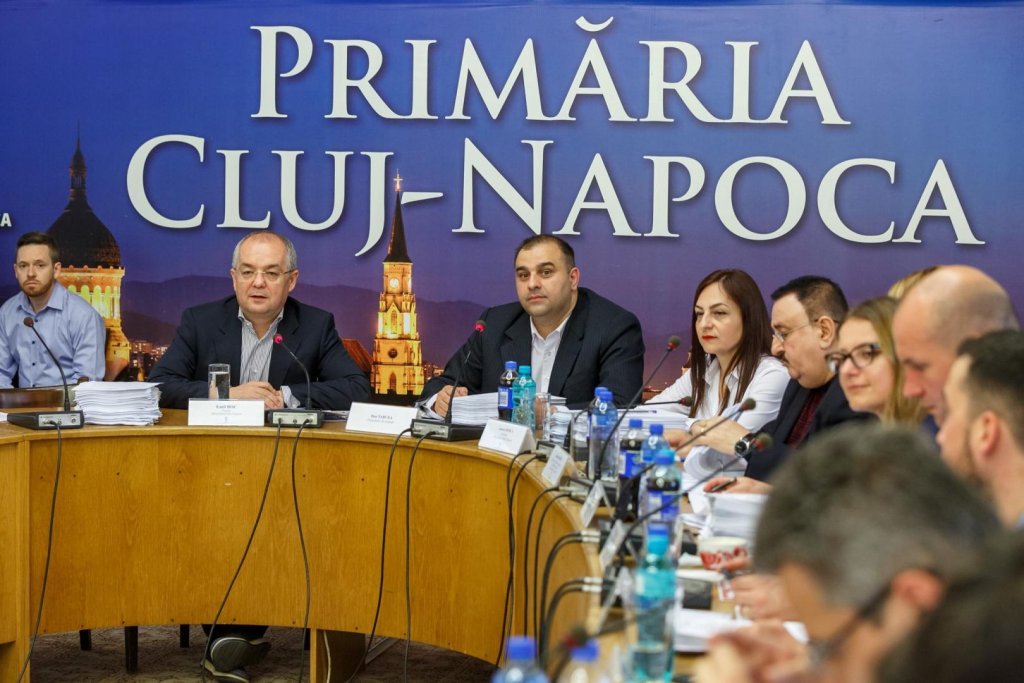 Alianţa PNL-UDMR-USRPLUS-PSD a pus viceprimarii la Cluj-Napoca
