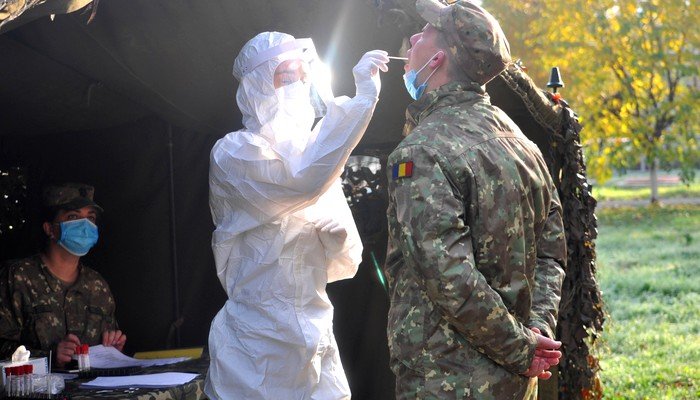 Armata se implică în vaccinarea populației anti-COVID. Spitalul Militar din Cluj-Napoca, în prima linie