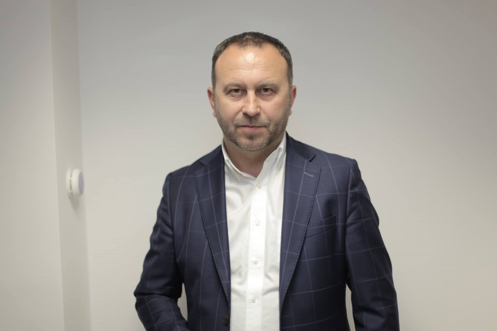 Trei noi consilieri, în deliberativul județean. Părintele Augustin Criste a intrat în CJ Cluj