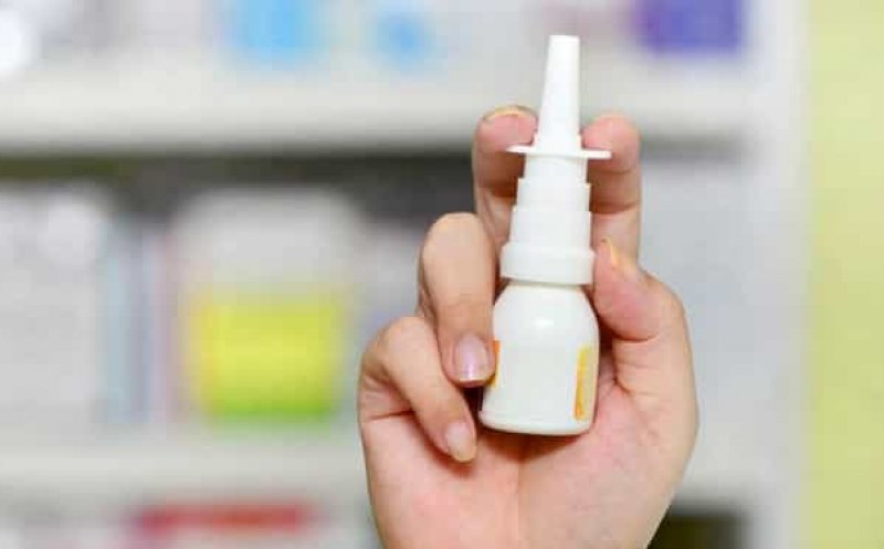 Cercetătorii americani lucrează la un spray nazal care să protejeze de COVID