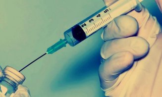 Vaccinul anti COVID-19 Pfizer a fost administrat pentru prima dată astăzi