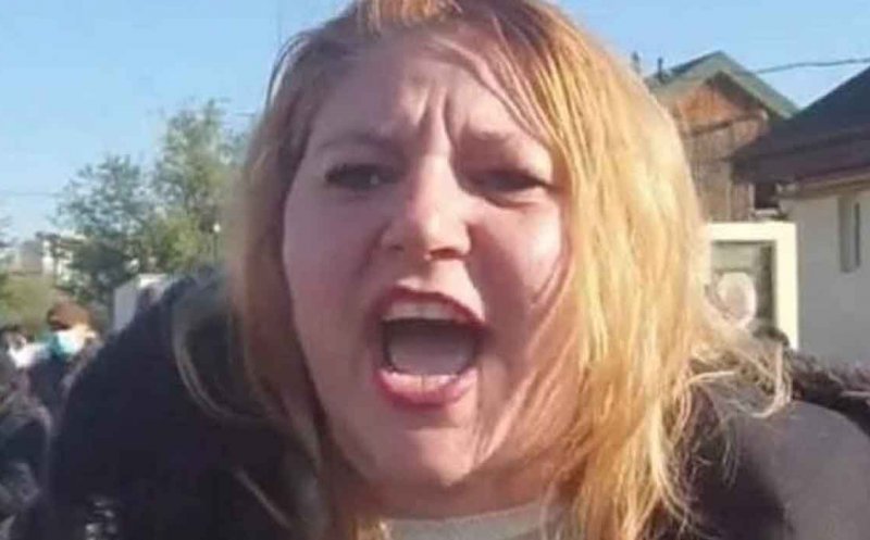 Scandal marca AUR la Cotroceni: Diana Şoşoacă refuză testarea COVID pentru a putea participa la consultările cu preşedintele