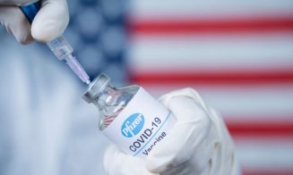 O asistentă s-a vaccinat și a avut o reacție severă, care îi pune viața în pericol