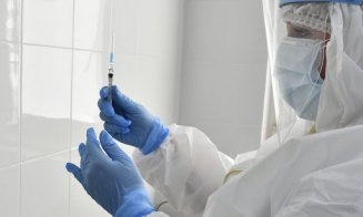 Cine va fi prima persoană care se va vaccina anti-COVID în România?