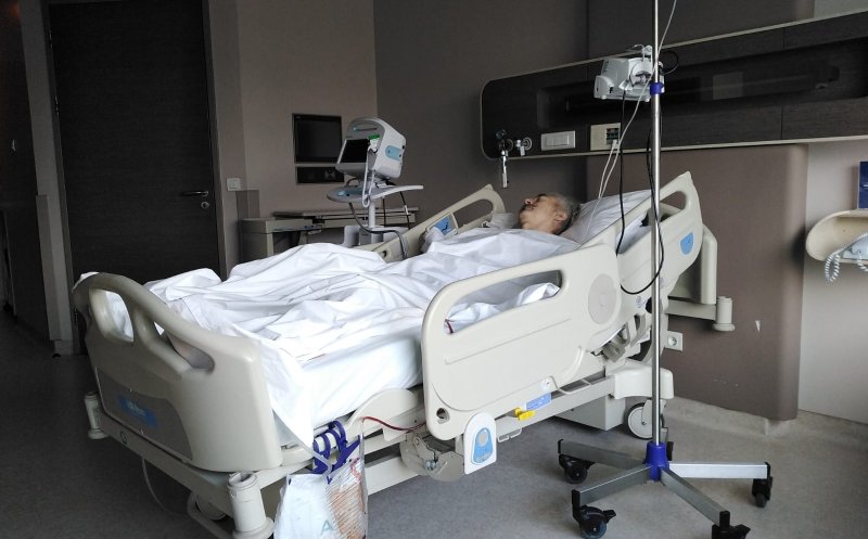 Artistul clujean Erno Bartha, operat în Turcia. Cum se simte la 2 zile după intervenție