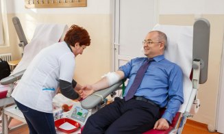 Boc se va vaccina public împotriva COVID. Îi îndeamnă și pe vârstnici și bolnavi să o facă