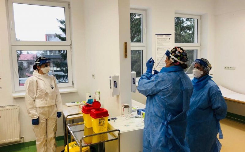 "Este o zi istorică pentru Cluj. Vaccinarea e gratuită, sigură, voluntară și necondiționată"