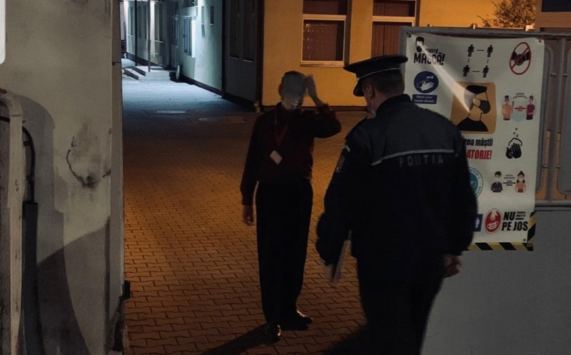 Razie nocturnă a polițiștilor clujeni. Controale în trafic și la cămine