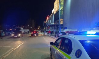 Razie anti-COVID la Cluj. Polițiștii au luat la puricat mall-urile