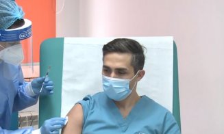 Coordonatorul campaniei de vaccinare din România s-a vaccinat: „Este un moment pe care l-am aşteptat de atâtea luni”