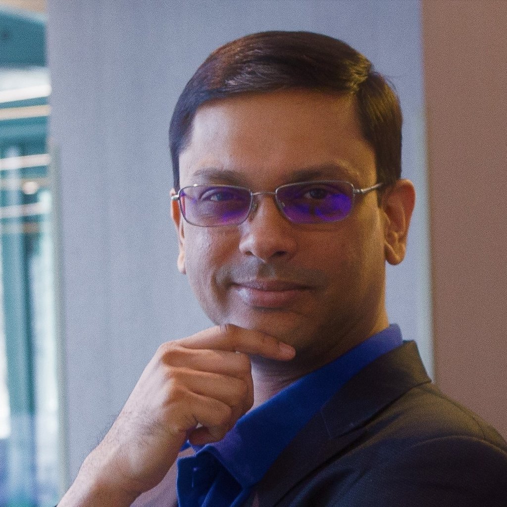 Indianul care conducea Evalueserve Cluj a rămas aici pentru un startup
