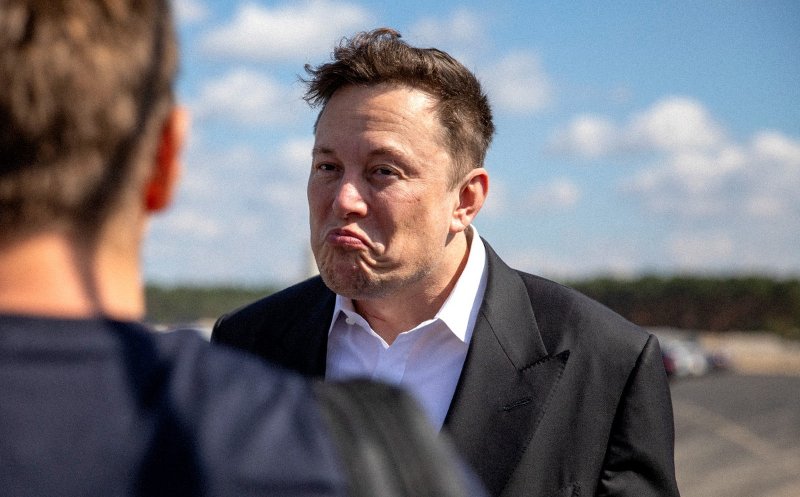 Elon Musk a devenit oficial cel mai bogat om al planetei. „Ce ciudat”