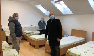 Emil Boc, vizită fulger la Centrul Social de Urgență. "Nimeni nu este uitat, nimeni nu este abandonat!"