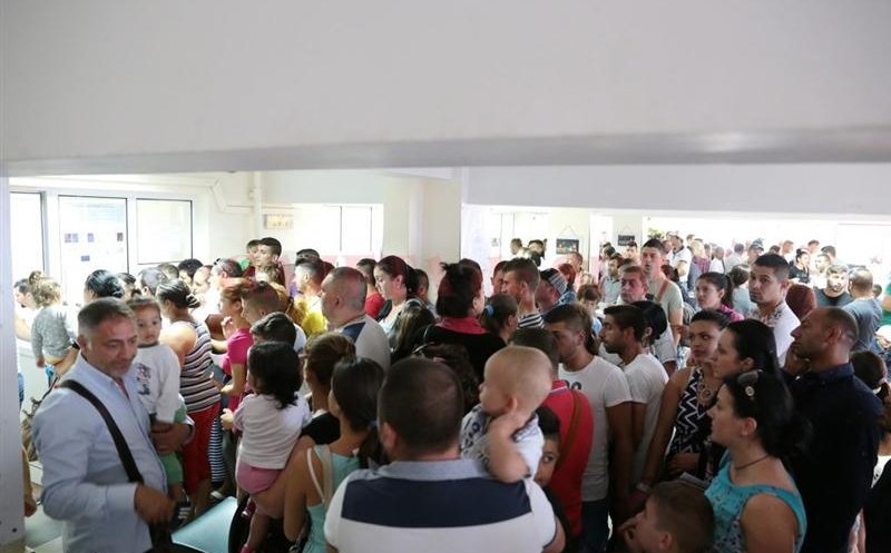 Fără cozi la ghişee! Clujenii se pot programa ONLINE pentru eliberarea CAZIERULUI