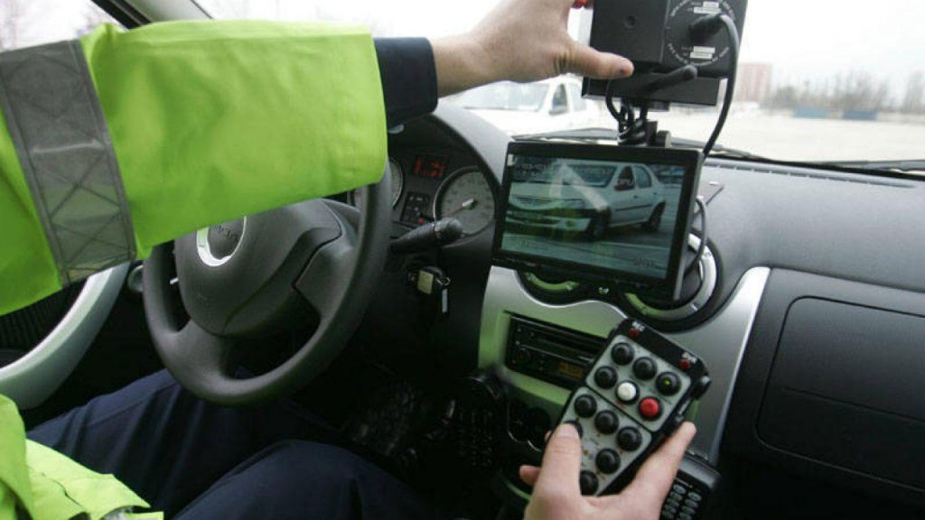 Poliția a scos radarele la Cluj.  Zeci de vitezomani trași pe dreapta