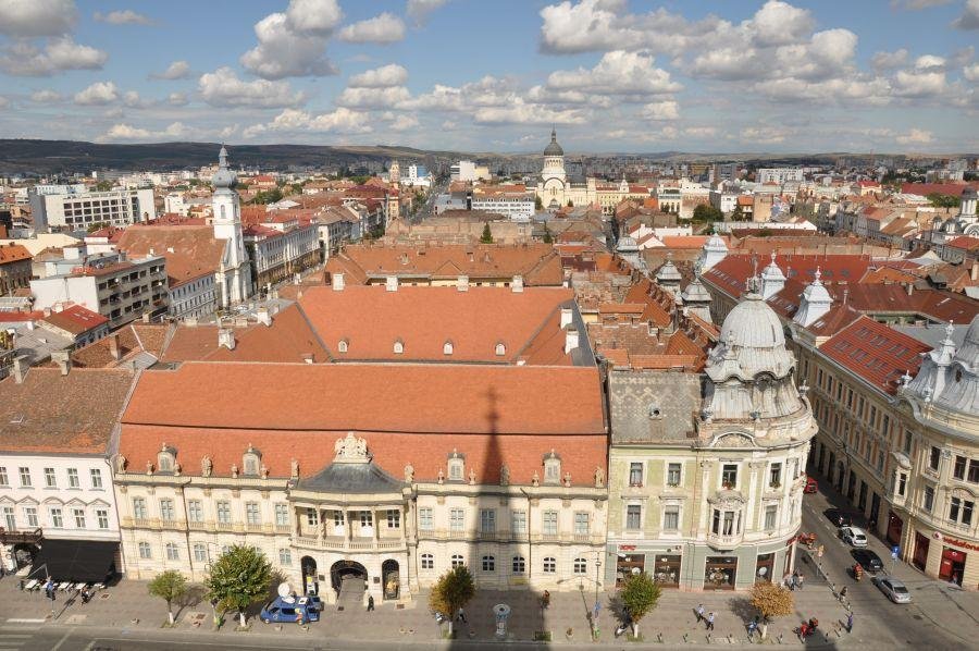 Nicio demisie la Muzeul de Artă! Managerul îşi cere scuze pentru că şi-a programat soţia la vaccin, angajatul executant "urecheat"
