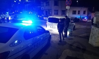 Un șofer a fost prins circulând prin Cluj fără numere de înmatriculare. Ce scria pe afișul pus pe parbriz