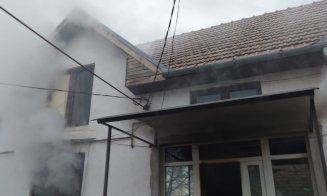 Incendiu la o casă din Cluj. De la ce a pornit focul?