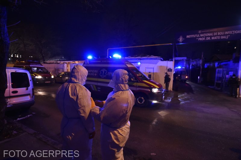 A mai murit un pacient dintre cei transferați după incendiul de la Matei Balş