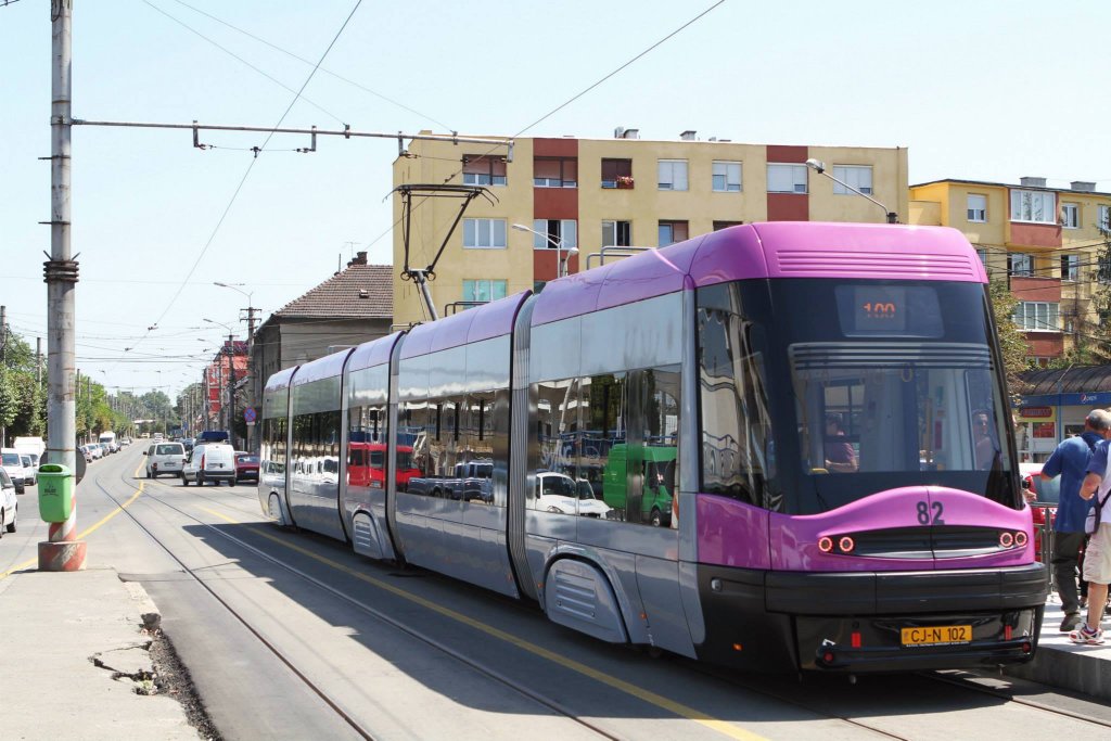 Tramvaiele de Arad câștigă în serie licitațiile din țară: Cluj, Oradea, Galați