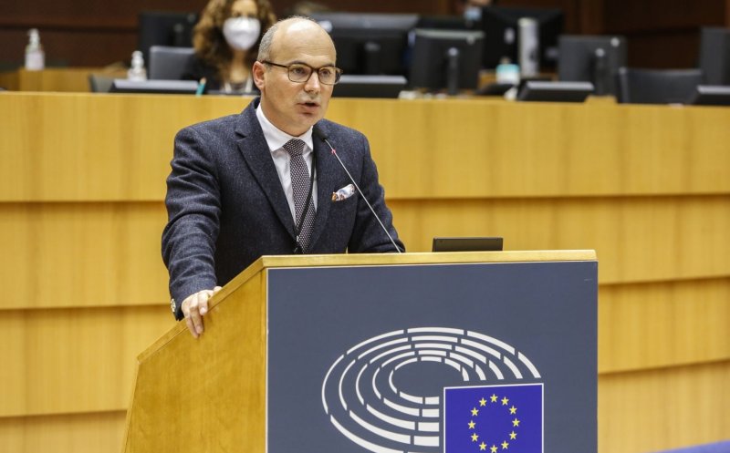 Rareș Bogdan: „Victorie în Parlamentul European!” / „Contractele UE de achiziție a vaccinurilor împotriva COVID trebuie desecretizate!”
