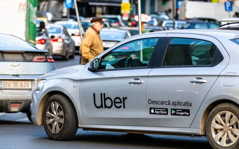 Șoferii Uber sunt angajați, nu liber profesioniști, a decis Marea Britanie
