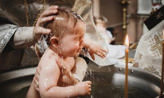 Biserica Ortodoxă Română nu va schimba ritualul botezului
